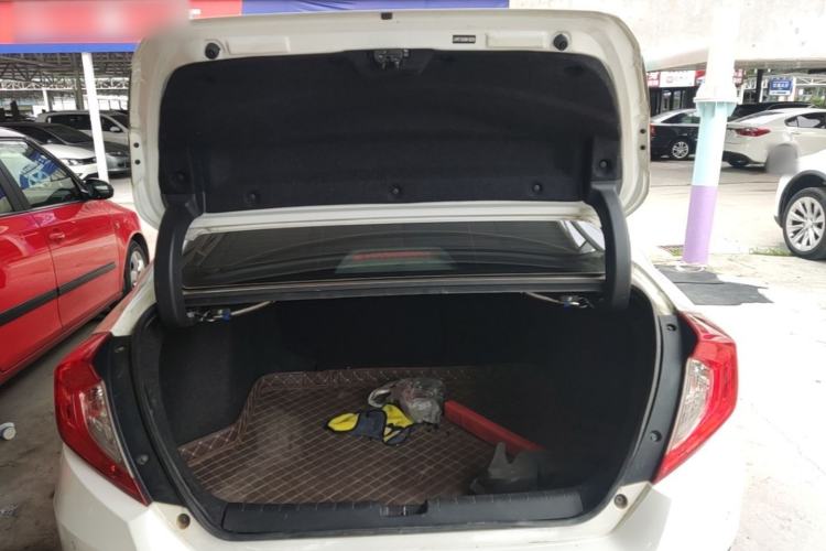 Used Honda Civic 2019 220TURBO CVT Power Edition China VI Emission Standard Trunk