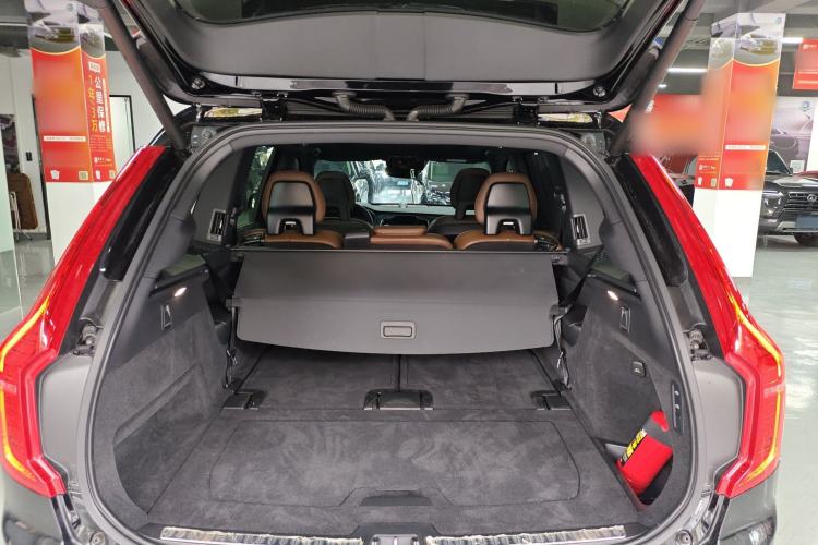 Used Volvo XC90 2021 B6 Luxury Smart Edition 7-Seater Trunk