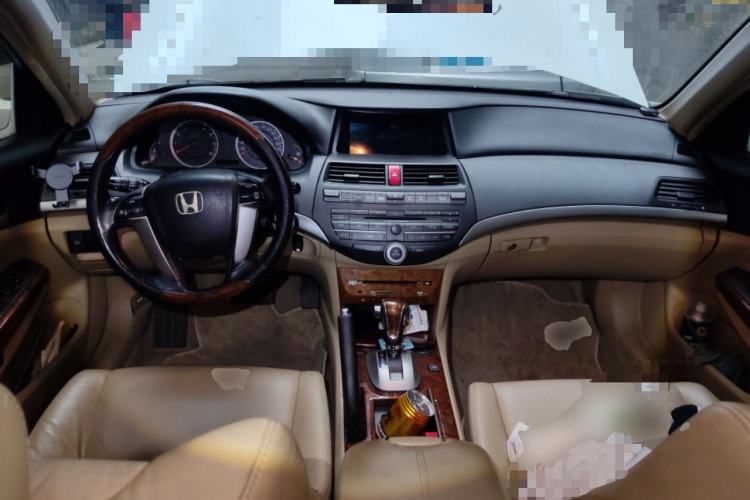 Used Honda Accord 2012 2.4L SE Center Console