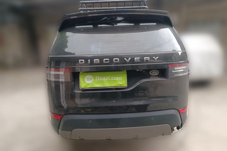 Used Land Rover Discovery 2018 2.0T SE Rear