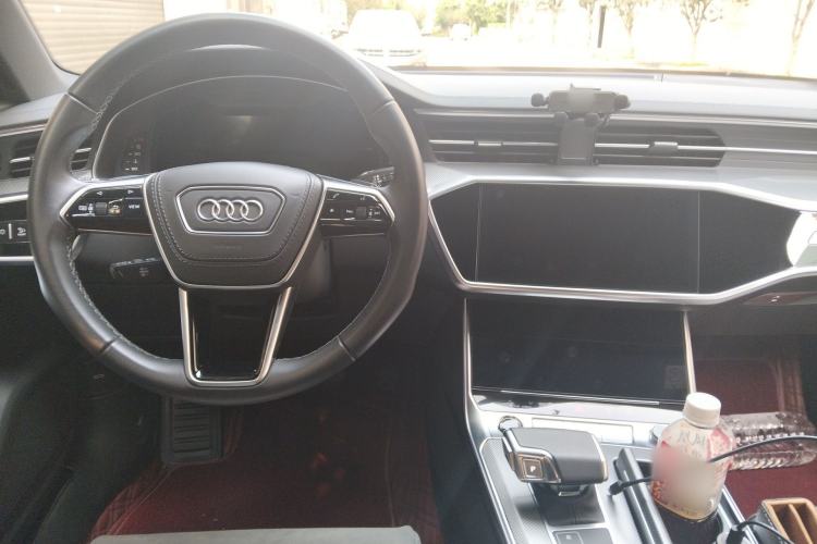 Used Audi A6L 2023 Revised 45 TFSI Prestige Dynamic Edition Center Console