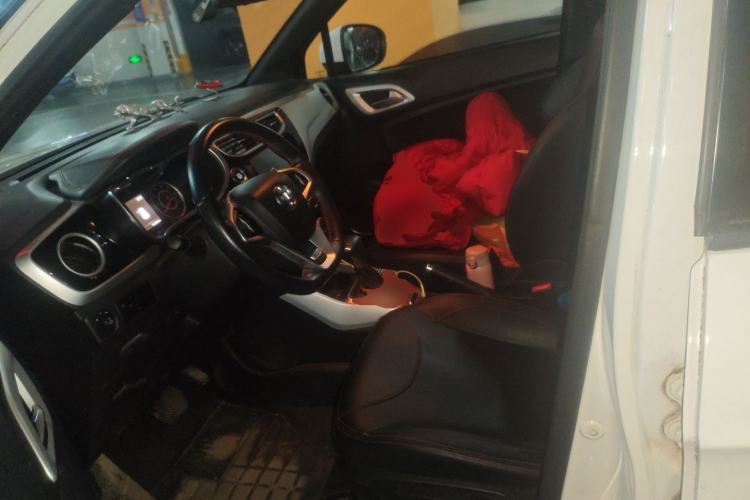 Used Brilliance V3 2015 1.5L Automatic Smart Version Left Front Seat