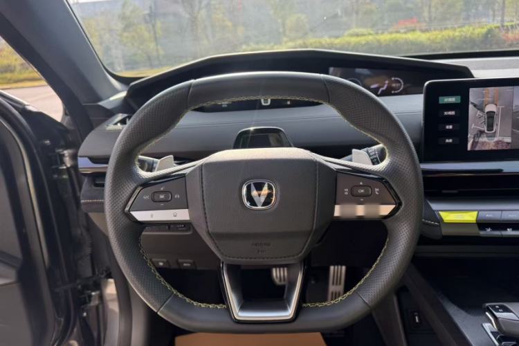 Used Changan UNI-V 2022 2.0T Leading-Speed Edition
