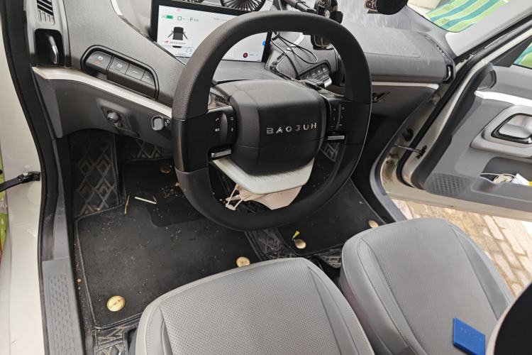 Used Baojun KiWi EV 2021 Artist Model Lithium Iron Phosphate
