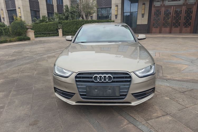 Used Audi A4L 2013 35 TFSI Automatic Standard Model
