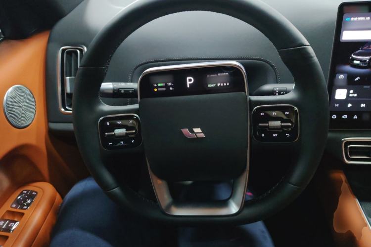 Used Li Auto L9 2022 Max model