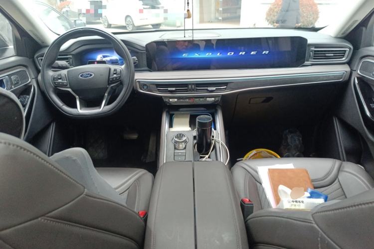 Used Ford Explorer 2024 2.3T EcoBoost Four-Wheel Drive Titanium Edition 7 Seats