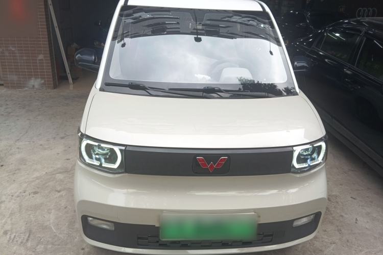 Used Wuling Hongguang MINIEV 2022 Macaron Fashion Model Lithium Iron Phosphate
