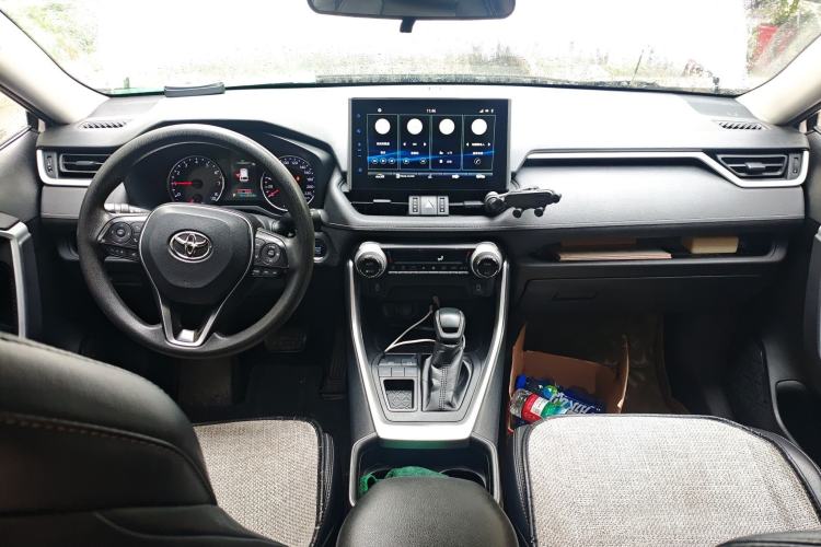 Used Toyota Wildlander 2020 2.0L CVT Two-Wheel Drive Luxury Edition
