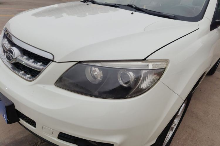 Used BYD S6 2014 2.0L Manual Luxury 5-Seater