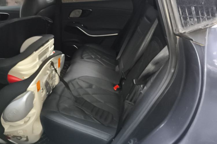 Used Rising R7 2022 Long-Range Advanced Edition
