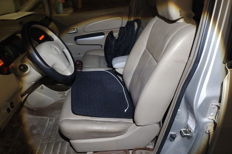 Used Venucia D50 2012 1.6L Manual Luxury Edition
