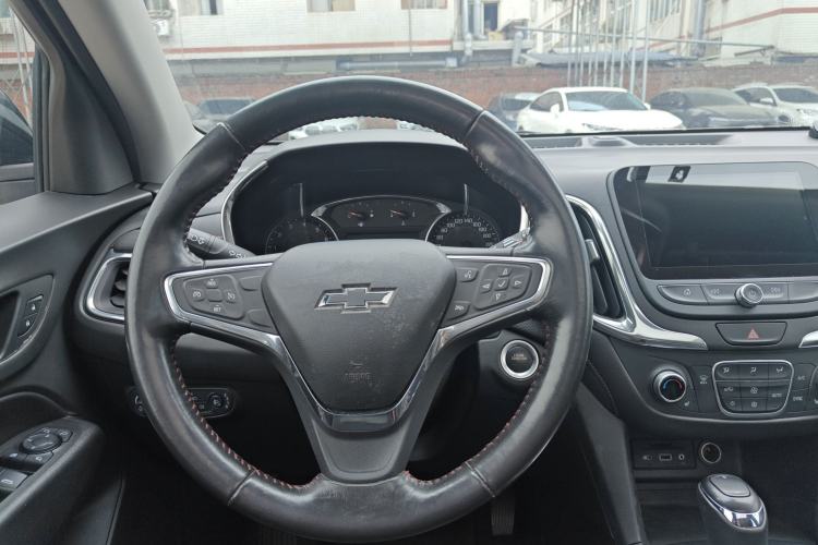 Used Chevrolet Equinox 2018 Redline 550T Automatic All-Wheel-Drive RS Edition