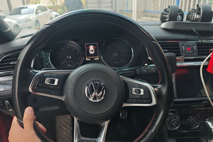 Used Volkswagen Lamando 2017 2.0T GTS
