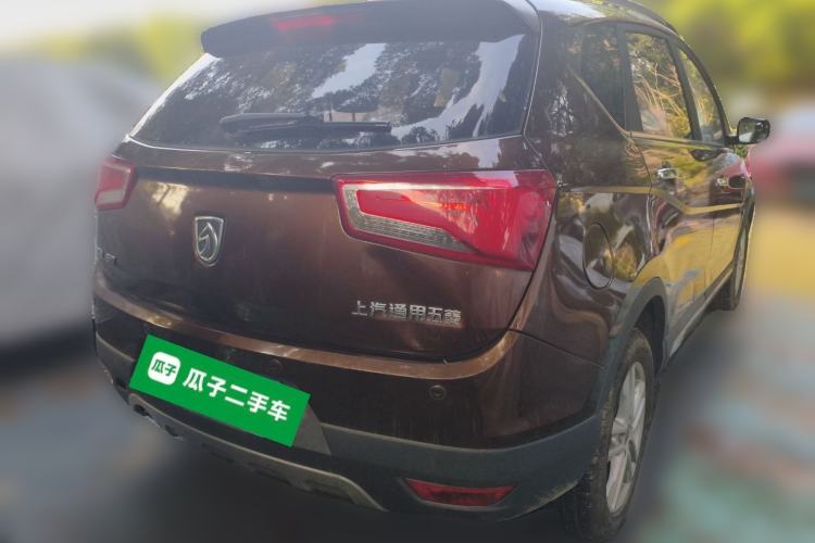 Used Baojun 560 2015 1.8L Manual Elite Edition