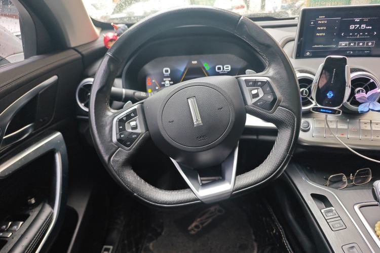 Used Wey VV7 2019 Upgraded Model 2.0T Flagship Version China VI Steering Wheel