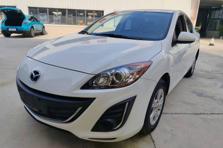 Used Mazda 3 2015 Sedan 1.6L Automatic Comfort Model