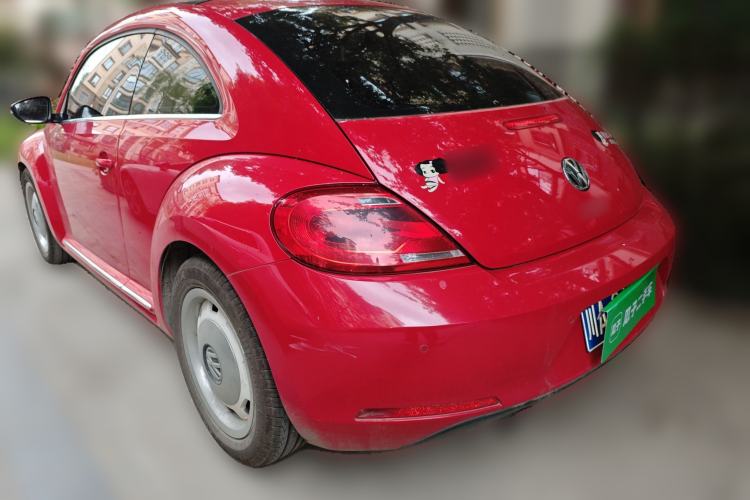 Used Volkswagen Beetle 2015 180TSI model
