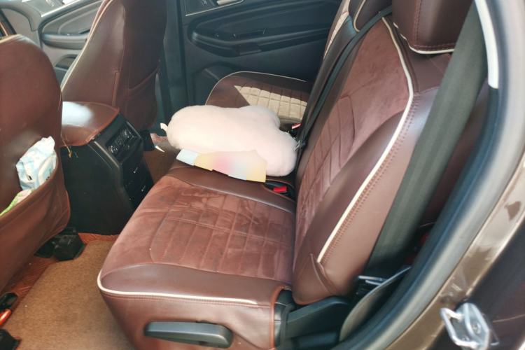 Used Ford Edge 2018 EcoBoost 245 Two-Wheel-Drive Titanium 7-Seater China V Standard Left Rear Seat