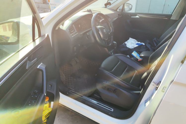 Used Volkswagen Tiguan 2017 330TSI All-Wheel-Drive Innovation Model