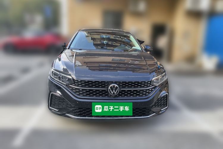 Used Volkswagen Passat 2023 Restyled 330TSI Starry Luxury Edition