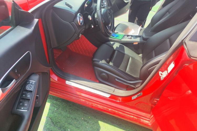 Used Mercedes-Benz CLA 2017 CLA 200 Sport Edition Driver Seat