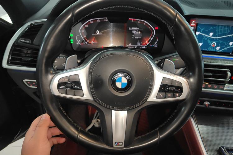 Used BMW X6 2020 xDrive40i M Sport Package Steering Wheel