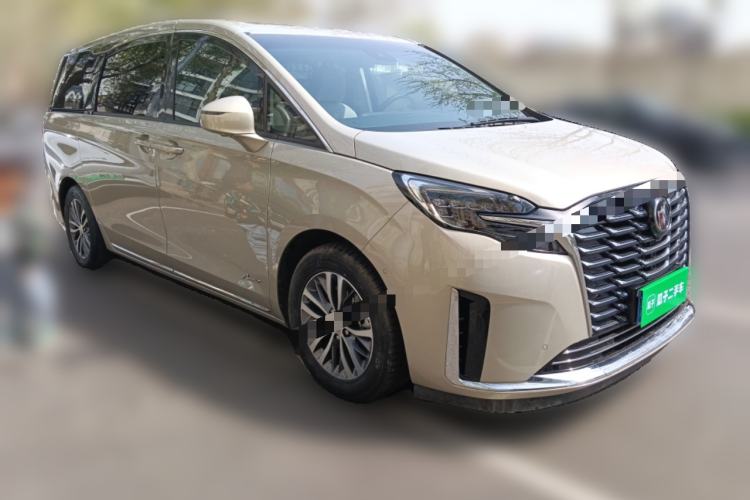 Used Buick GL8 2023 ES Lu Zun Deluxe and Yue Edition Front Right 45 Deg