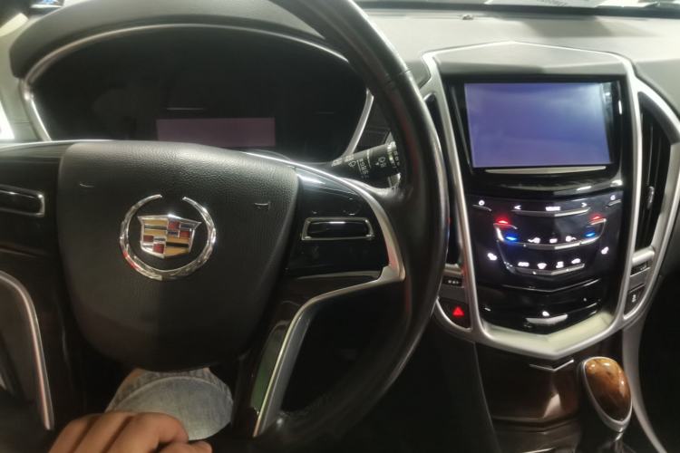 Used Cadillac SRX 2015 3.0L Leading Model
