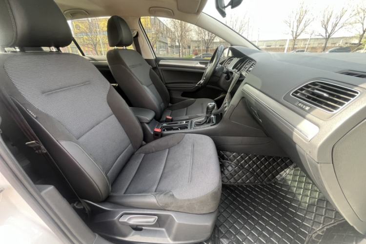 Used Volkswagen Golf 2020 Zhiai Edition 280TSI DSG Comfort Model Interior 10