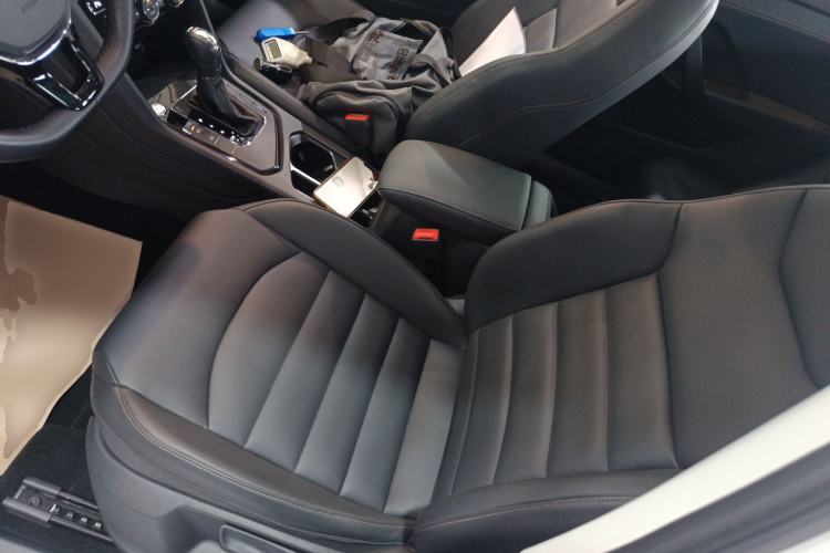 Used Volkswagen Tharu 2019 280TSI Two-Wheel Drive Comfort Edition China V Standard Left Front Seat