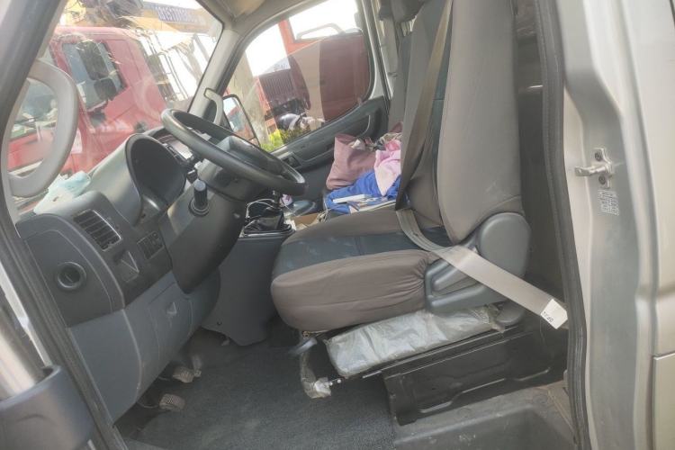 Used Dongfeng Yufeng 