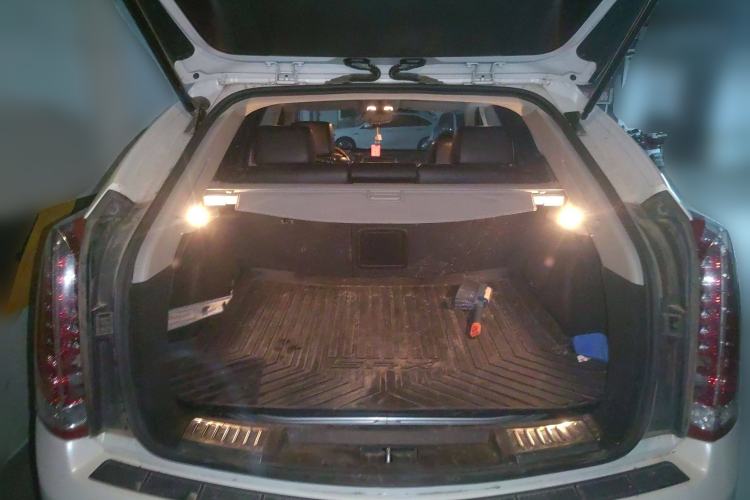 Used Cadillac SRX 2011 3.0L Flagship Edition
