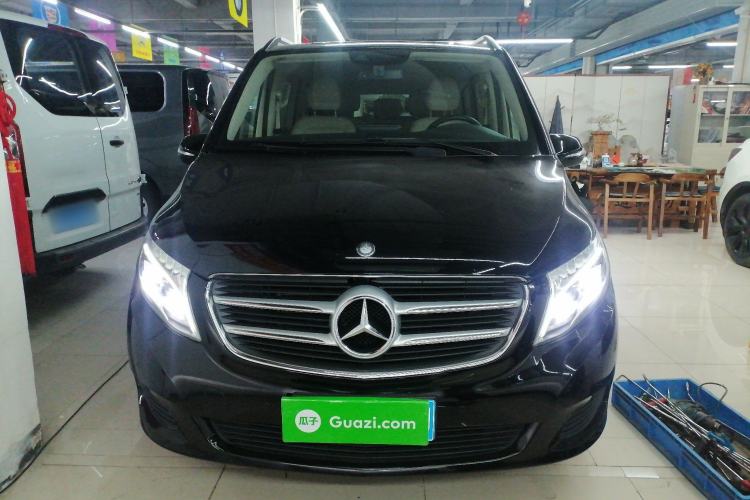 Used Mercedes-Benz V-Class 2016 V 260 Avantgarde Edition
