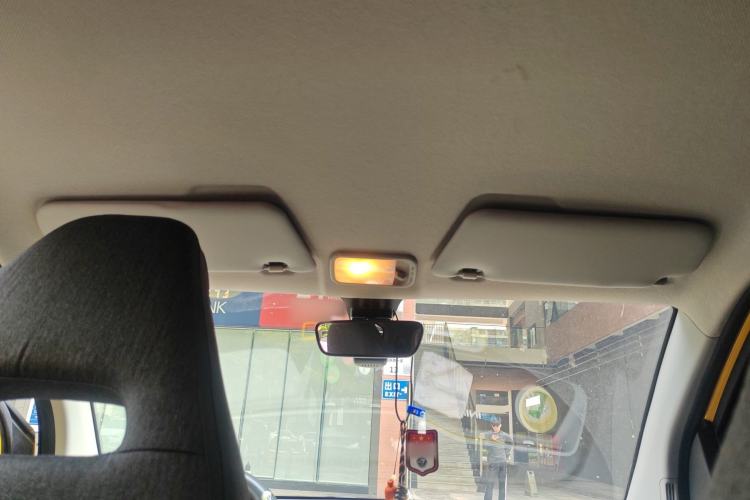 Used Wuling Hongguang MINIEV 2021 Macaron Fashion Model Lithium Iron Phosphate Headliner