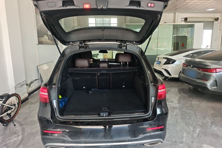 Used Mercedes-Benz GLC 2019 GLC 260 L 4MATIC Dynamic Model