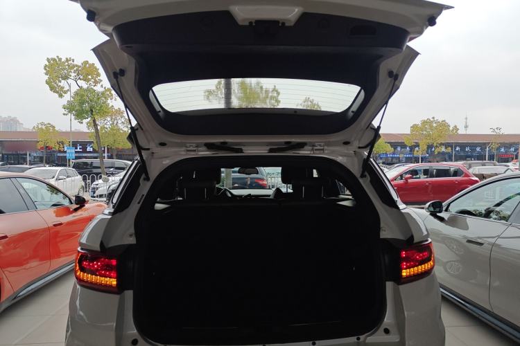 Used Land X7 2015 2.0T Panoramic Prestige Edition