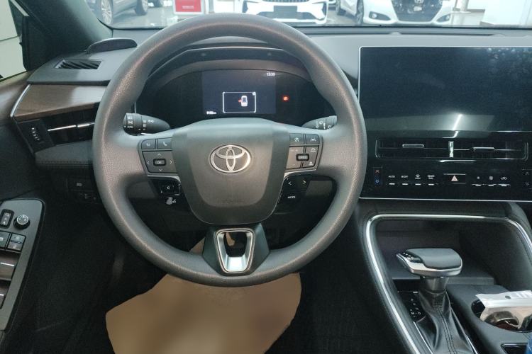 Used Toyota Avalon 2024 2.0L Ambition Edition