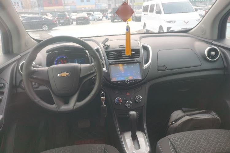 Used Chevrolet Trax 2016 1.4T Automatic Two-Wheel Drive Comfort Version with Sunroof