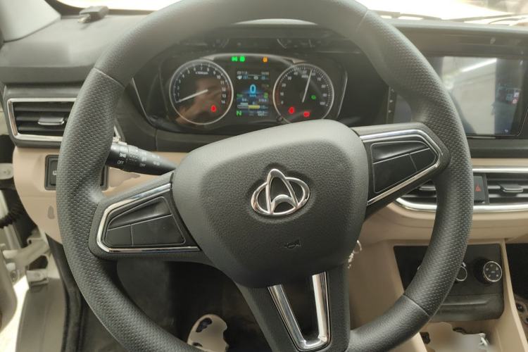 Used CHANGAN KUAYUE Xing V7 EV 2024 316 km Luxury Dual-Door Version 7 Seats