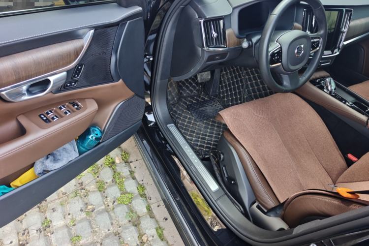 Used Volvo S90 2024 B5 Zhiyuan Luxury Edition