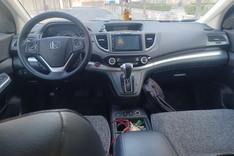 Used Honda CR-V 2015 2.4L four-wheel drive luxury version
