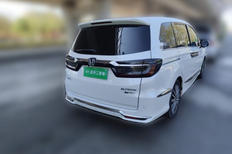 Used Honda Elysion 2022 2.0L eHEV Luxury First Edition Rear Right 45 Deg