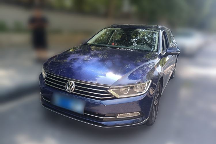Volkswagen Variant 2018 380TSI Two-Wheel Drive Comfort Edition d’occasion Guazi used car, China used car export, Used car for sale, Used  cars, Cheapest cars for sale