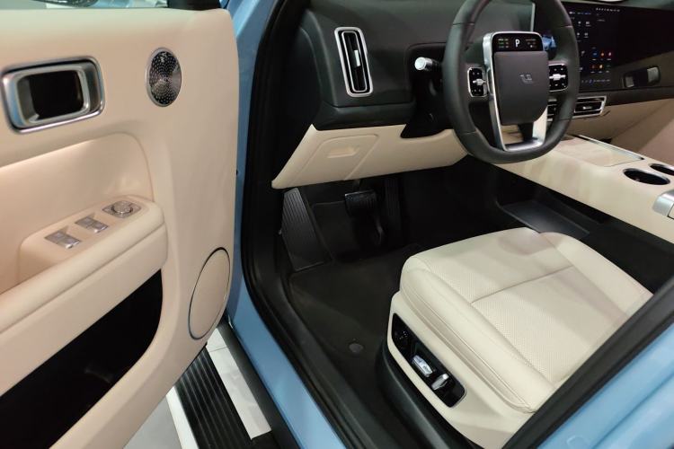 Used Li Auto L7 2025 Max Smart Refresh Edition Driver Seat