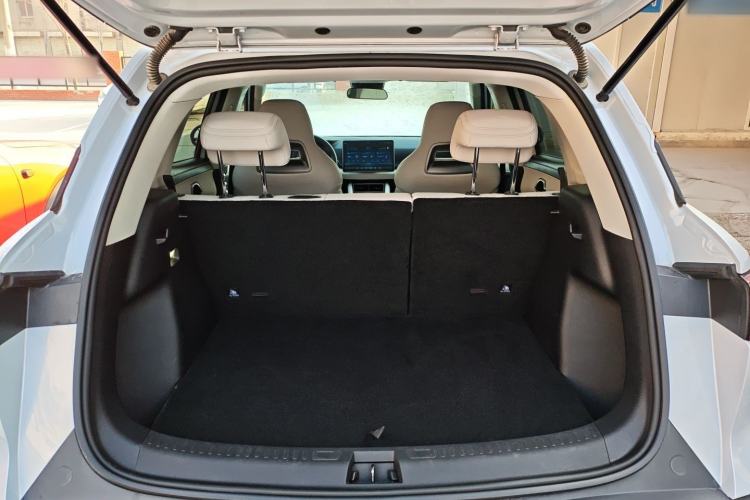 Used BYD Yuan UP 2024 401KM Leading Edition