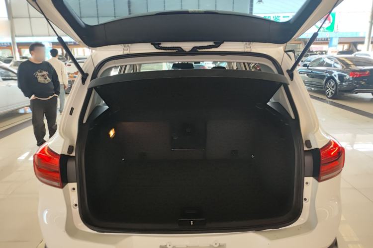 Used Volkswagen Tiguan L 2016 280TSI Automatic Two-Wheel-Drive Silk Road Style Edition
