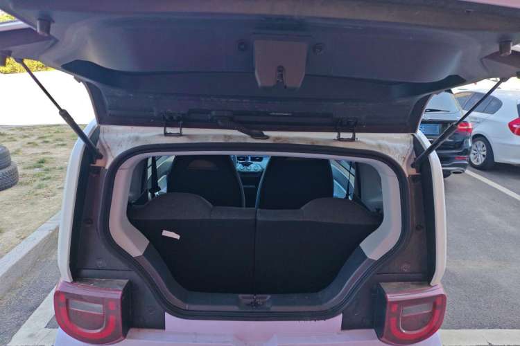 Used Chery New Energy QQ Ice Cream 2022 170km Sundae Phosphate Lithium-Ion