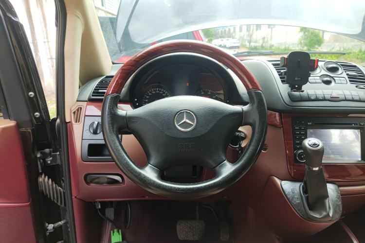 Used Mercedes-Benz Vito 2013 3.0L Elite Edition