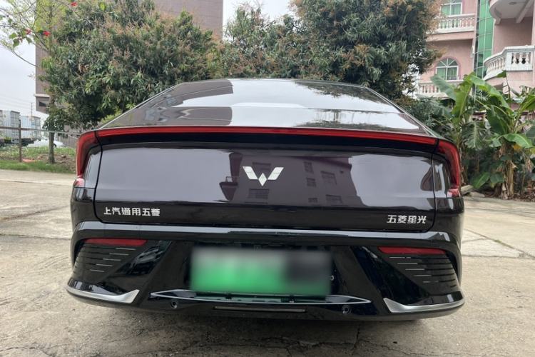 Used Wuling Xingguang 2023 70 Standard Edition
